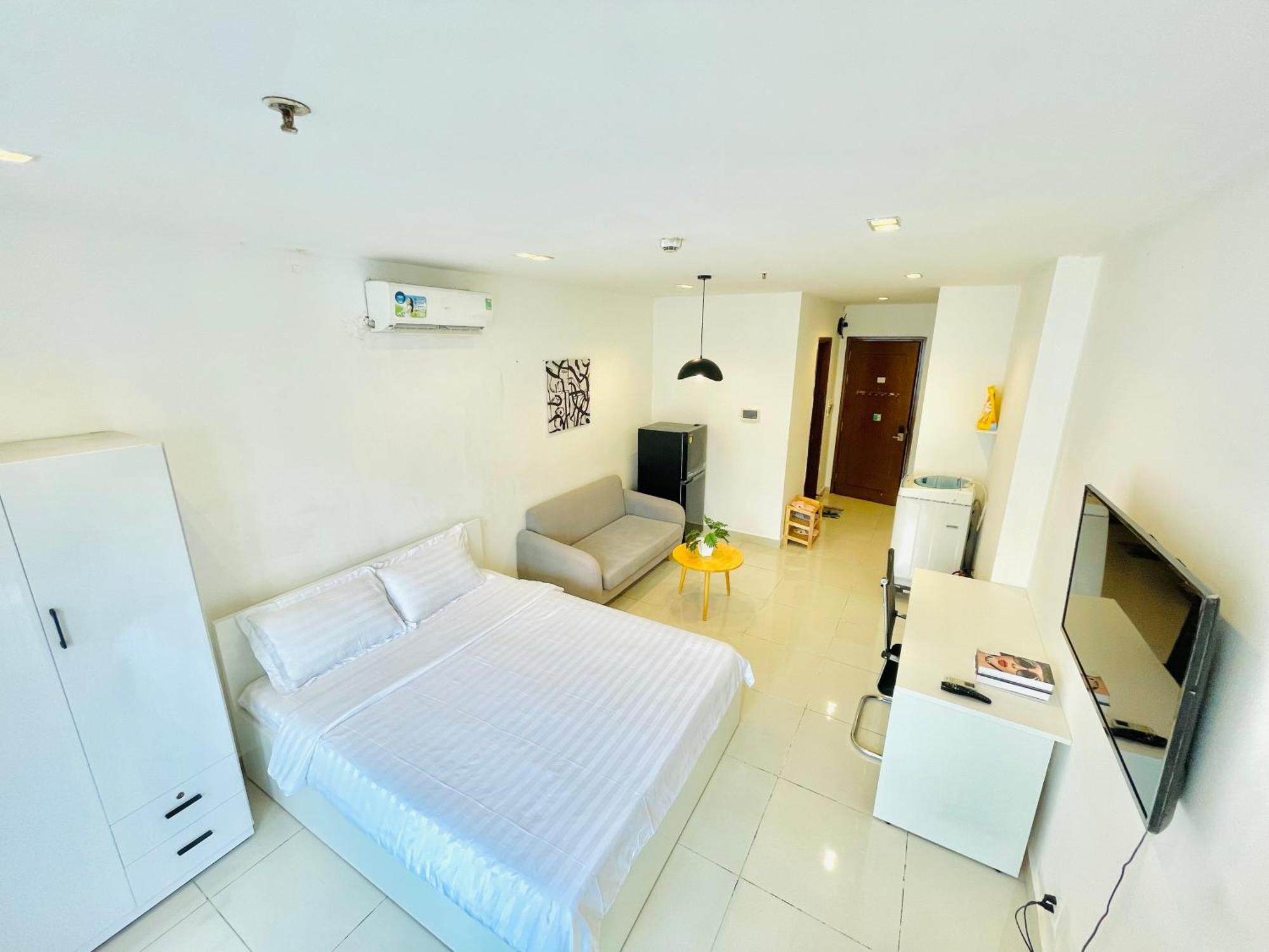 Căn hộ Ho Sky Center Cach San Bay 5p *
